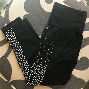 Fabletics Capri leggings